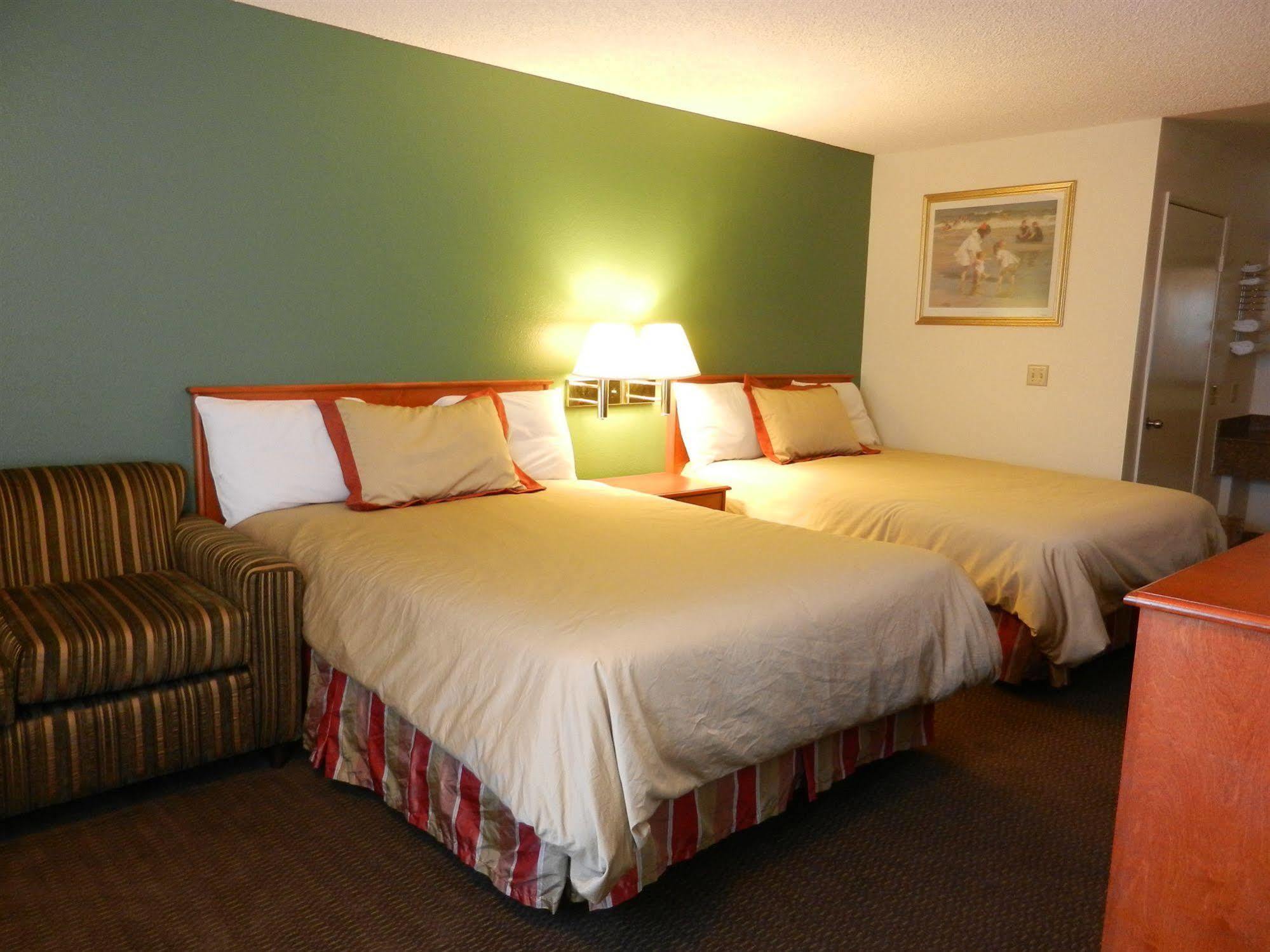 Simply Home Inn & Suites - Riverside Bagian luar foto